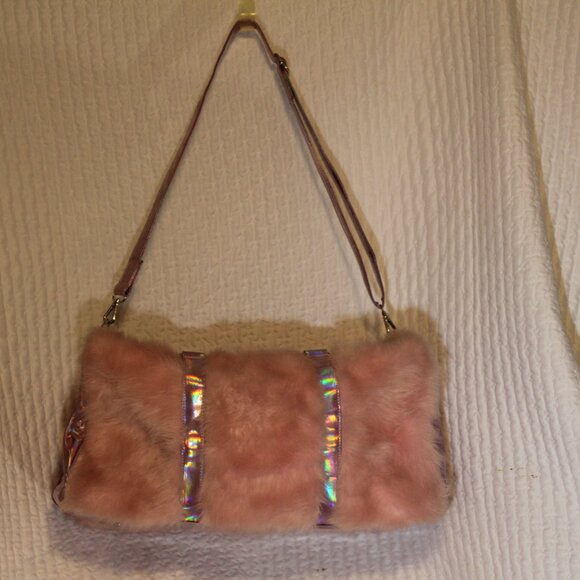 SOLD-Dolls Kill Cotton Candy Pink Fuzzy Faux Fur Holographic Weekender Bag - Picture 11 of 12